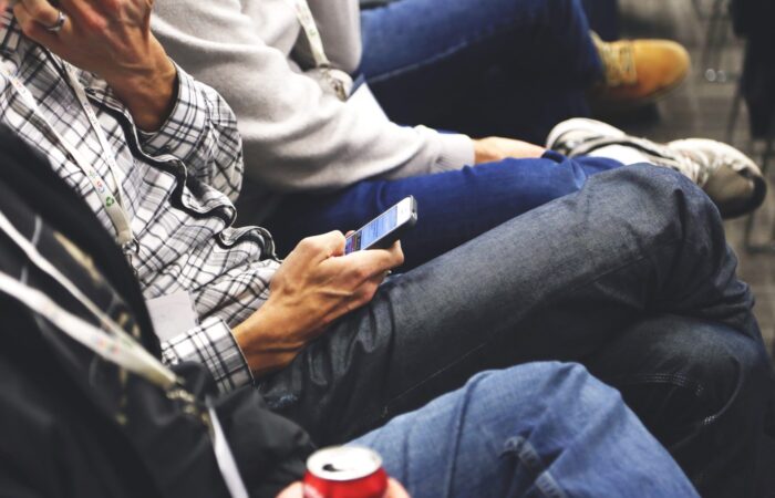 iphone-speech-conference-cell-phone